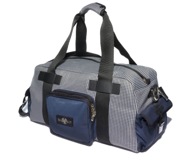 In love with beauty : eastpak Noël 2010